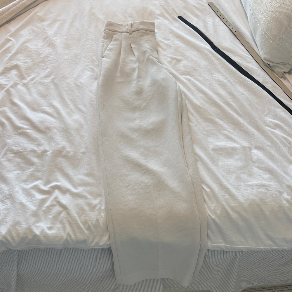Aritzia Light Beige/Off White High-Waist Tailored Trousers